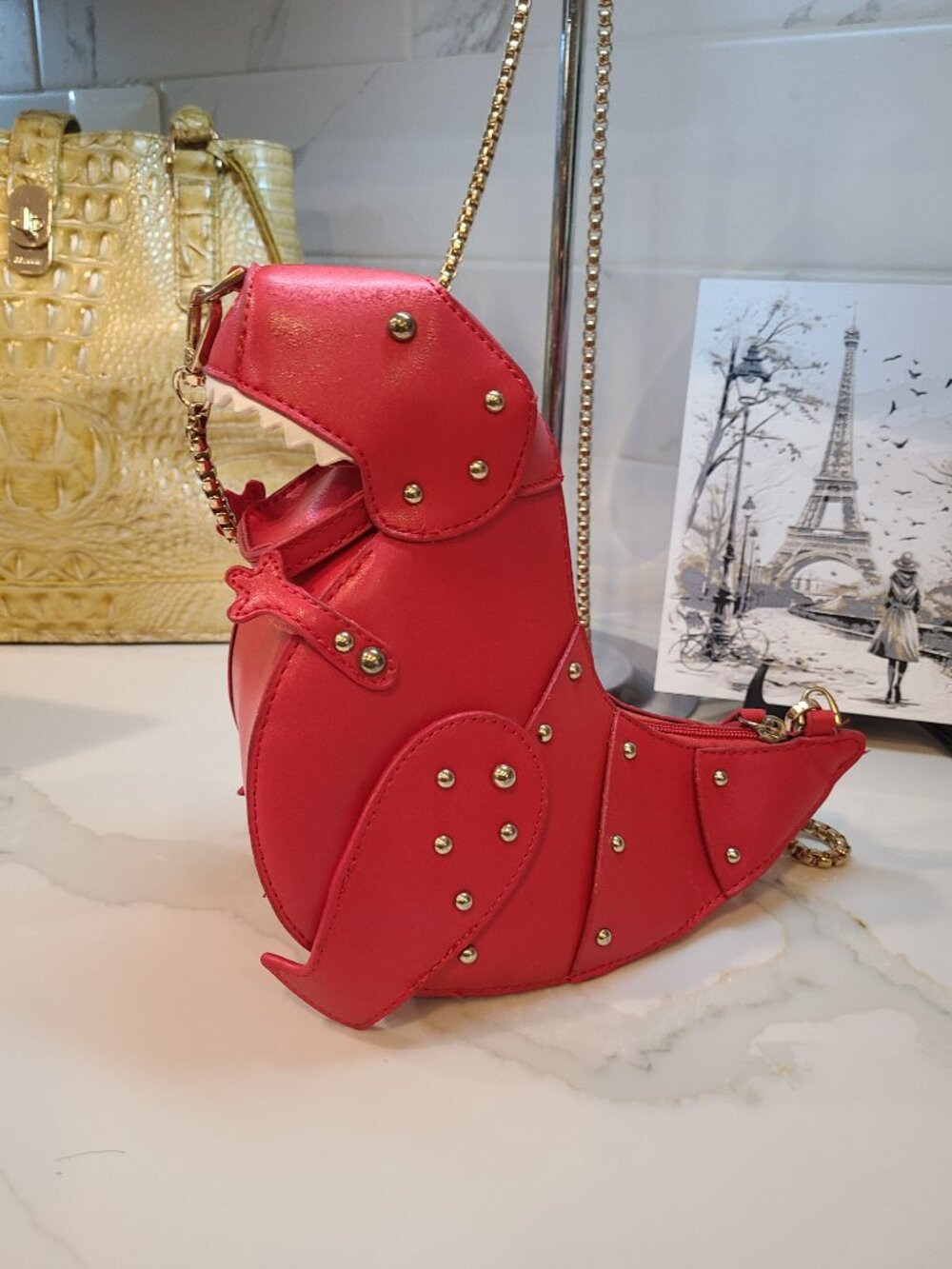 Whimsical T-Rex Red crossbody purse with gold toned chain Pristine - Picture 4 of 9